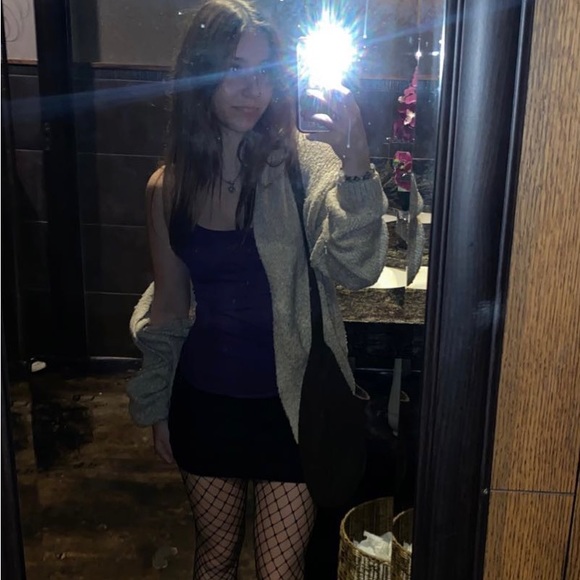 Meet your Posher, Brooke - Picture 1 of 1